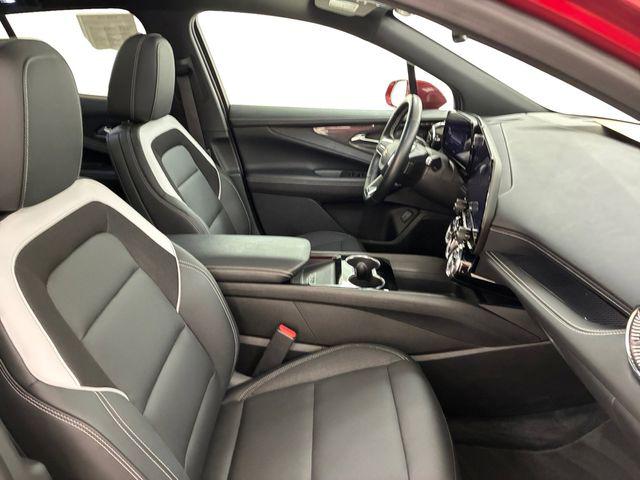 2024 Chevrolet V Blazer eAWD 2LT