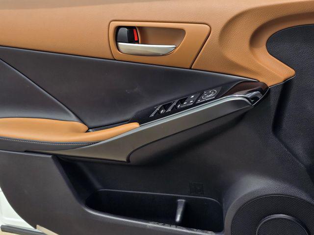 2024 Lexus IS 350 F SPORT Design