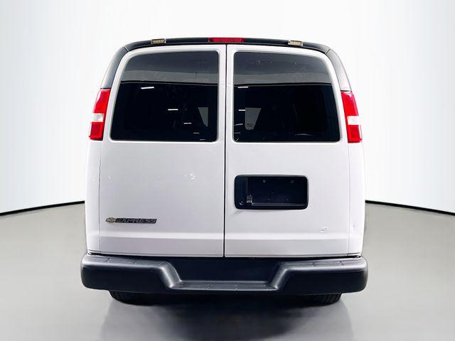 2019 Chevrolet Express Work Van