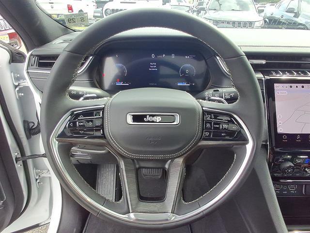 2024 Jeep Grand Cherokee Overland - Photo 22