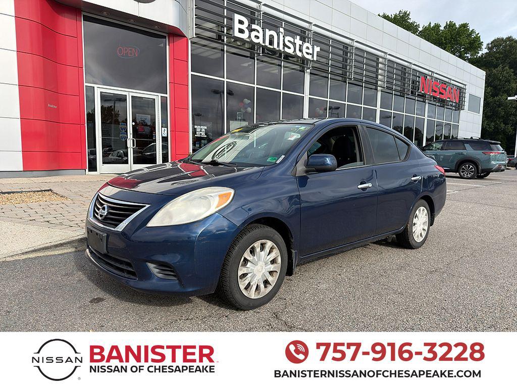 2014 Nissan Versa 1.6 SV CVT's photo
