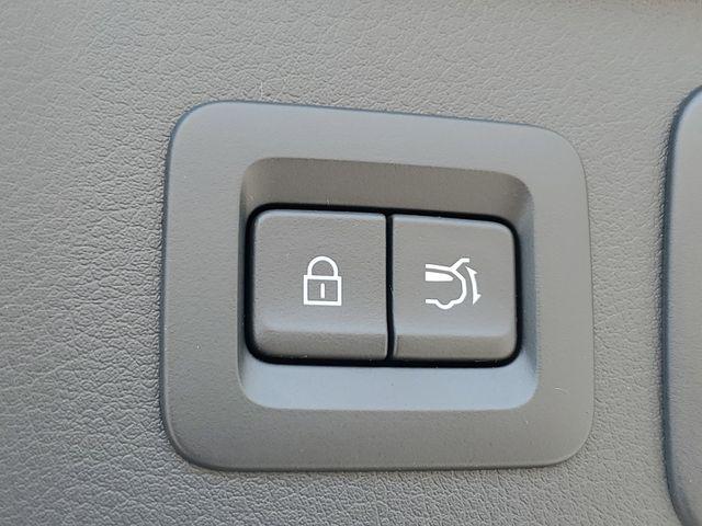 2026 Mazda X-90 Premium Plus