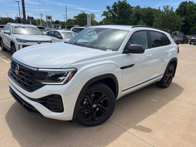 2026 Volkswagen Atlas Cross Sport SEL R-Line Black