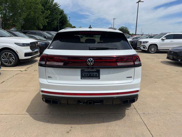 2026 Volkswagen Atlas Cross Sport SEL R-Line Black