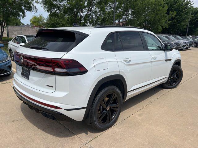 2026 Volkswagen Atlas Cross Sport SEL R-Line Black