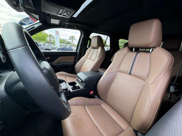 2025 Toyota 4Runner Platinum