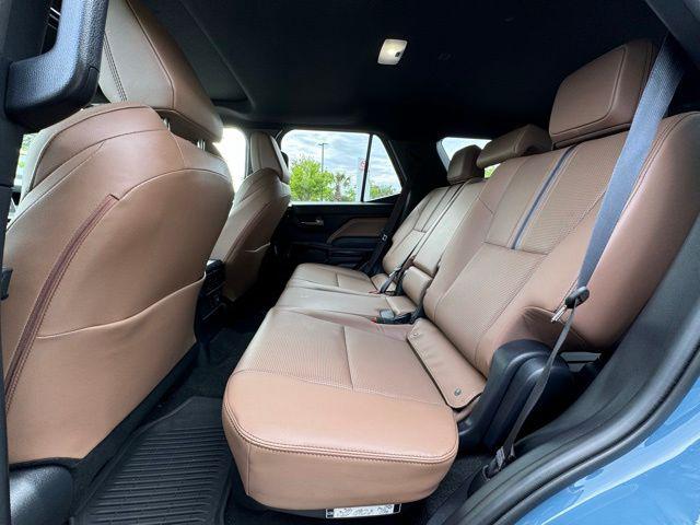 2025 Toyota 4Runner Platinum