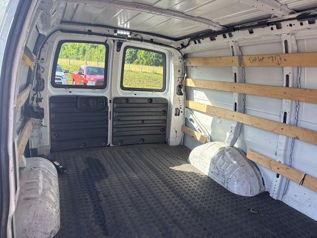 2019 GMC Savana 2500 Work Van