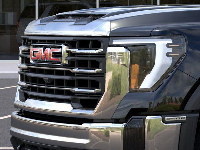 2026 GMC Sierra 2500HD Crew Cab, Standard Bed, SLT, 4WD
