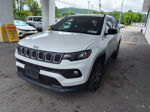 2024 Jeep Compass Latitude 4x4