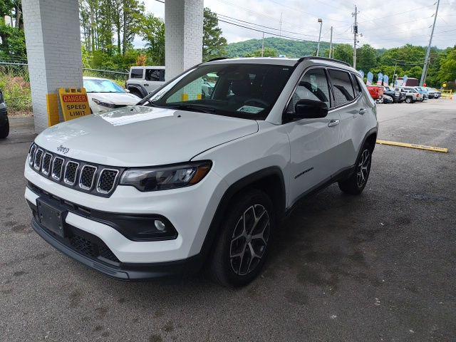 2024 Jeep Compass Latitude 4x4