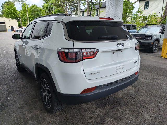 2024 Jeep Compass Latitude 4x4