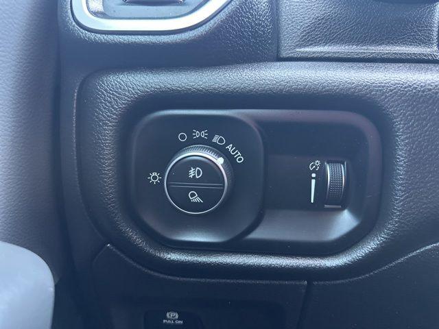 2022 Ram 1500 Big Horn Quad Cab 4x4 6'4" Box