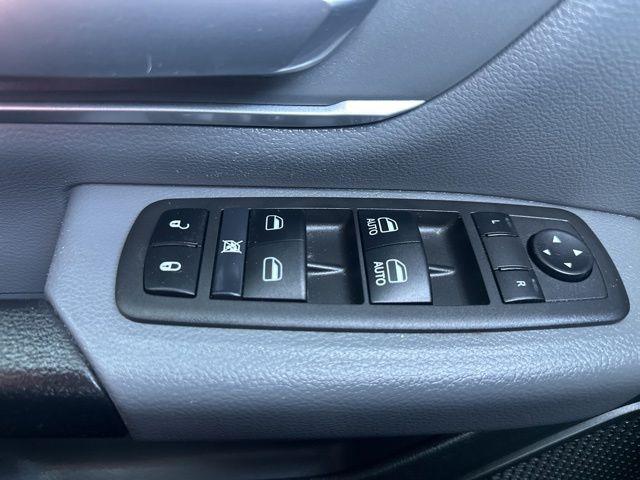 2022 Ram 1500 Big Horn Quad Cab 4x4 6'4" Box