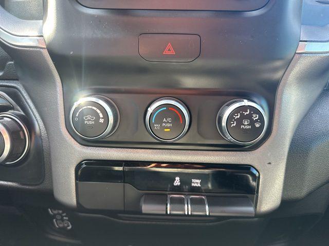 2022 Ram 1500 Big Horn Quad Cab 4x4 6'4" Box