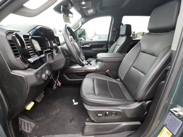2025 Chevrolet Silverado 2500HD 4WD Crew Cab Standard Bed LTZ
