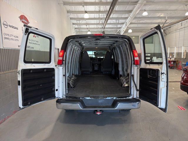 2021 GMC Savana 2500 Work Van