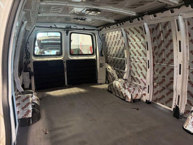 2021 GMC Savana 2500 Work Van
