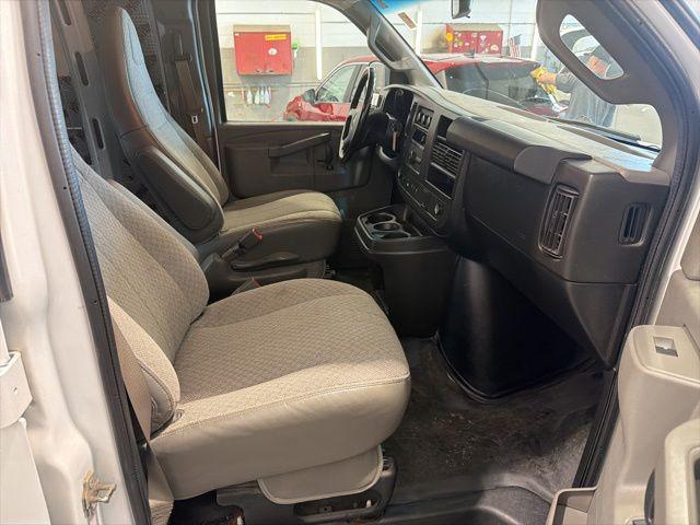 2021 GMC Savana 2500 Work Van