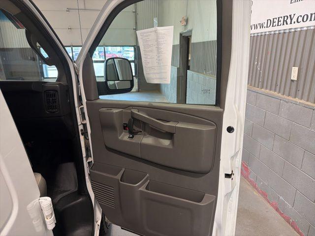 2021 GMC Savana 2500 Work Van
