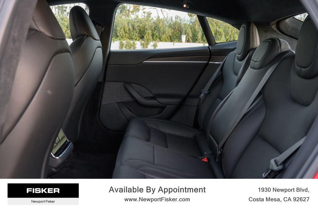 2023 Tesla Model S Standard Range - Photo 18