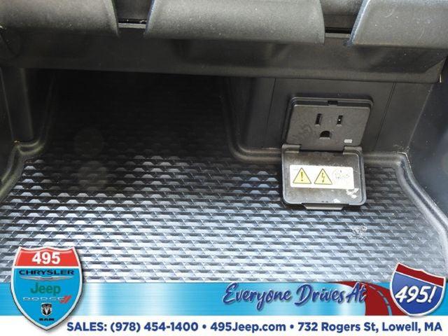 2020 Jeep Ram 2500 Laramie Crew Cab 4x4 8' Box