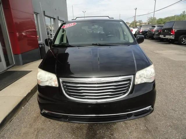 2012 Chrysler Town & Country Touring