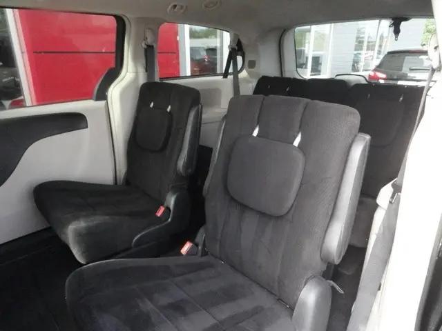 2012 Chrysler Town & Country Touring