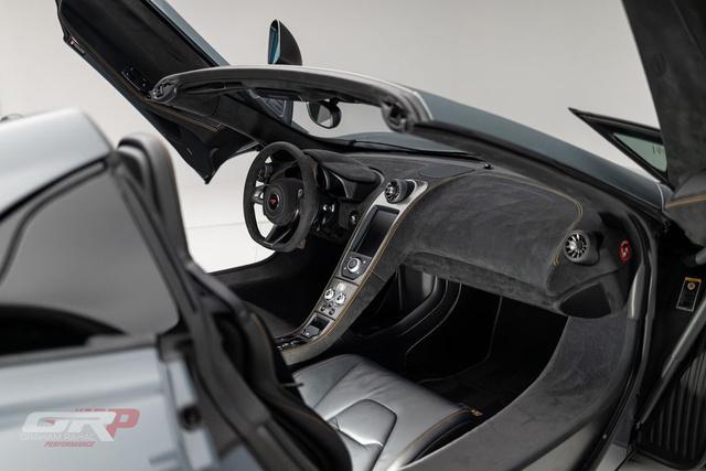 2016 McLaren 675LT Spider