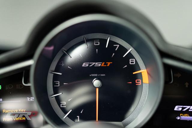 2016 McLaren 675LT Spider