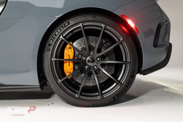 2016 McLaren 675LT Spider