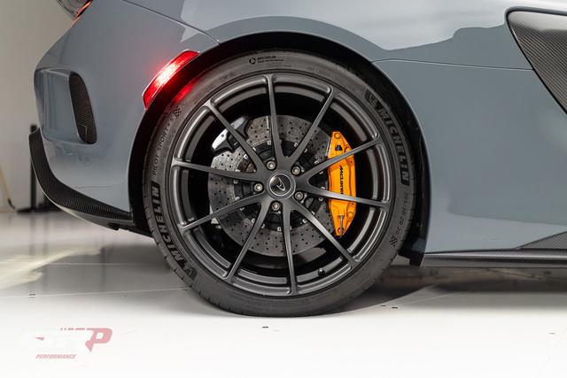 2016 McLaren 675LT Spider