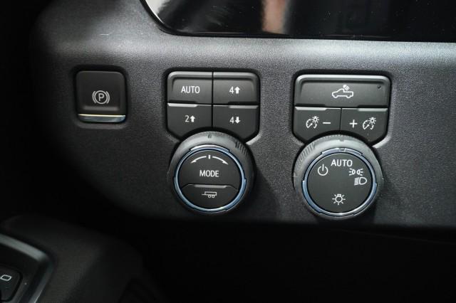 2026 Chevrolet Silverado 1500 4WD Crew Cab Standard Bed LT