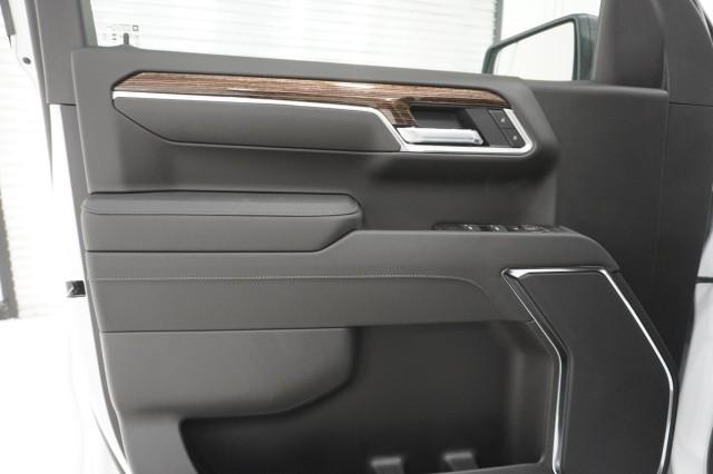 2026 GMC Sierra 1500 Crew Cab, Short Bed, Elevation, RWD