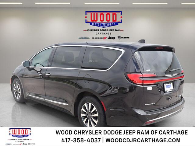 2023 Chrysler Pacifica Hybrid Limited