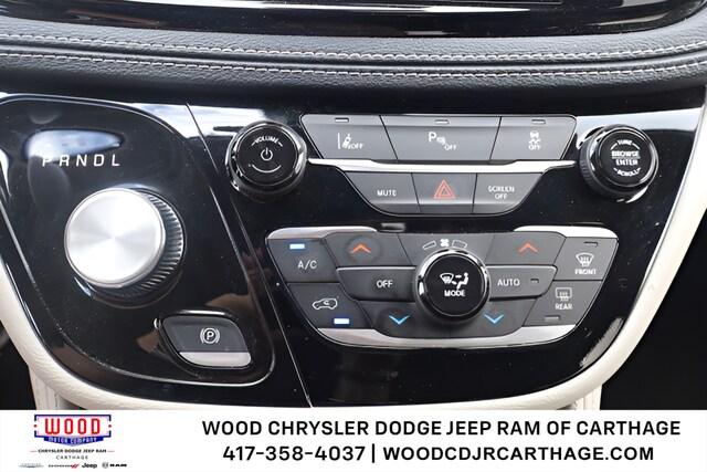 2023 Chrysler Pacifica Hybrid Limited