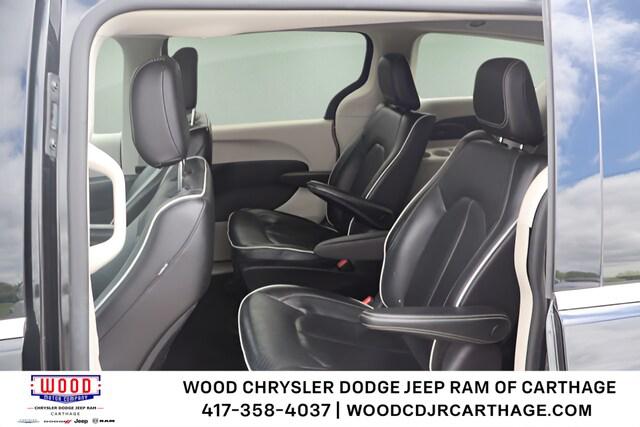 2023 Chrysler Pacifica Hybrid Limited