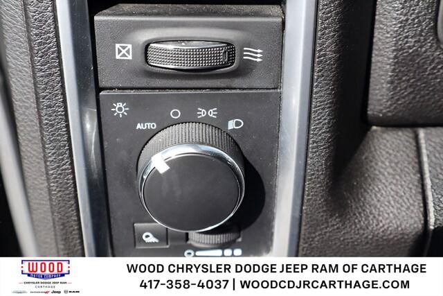 2024 Ram 1500 Classic SLT Quad Cab 4x2 64 Box
