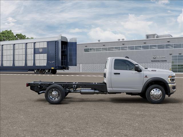 2026 Ram 4500 Chassis Tradesman/Big Horn