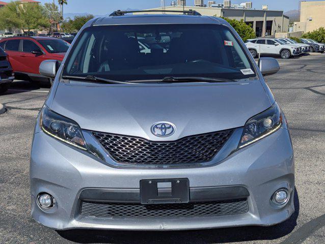 2015 Toyota Sienna SE Premium 8 Passenger