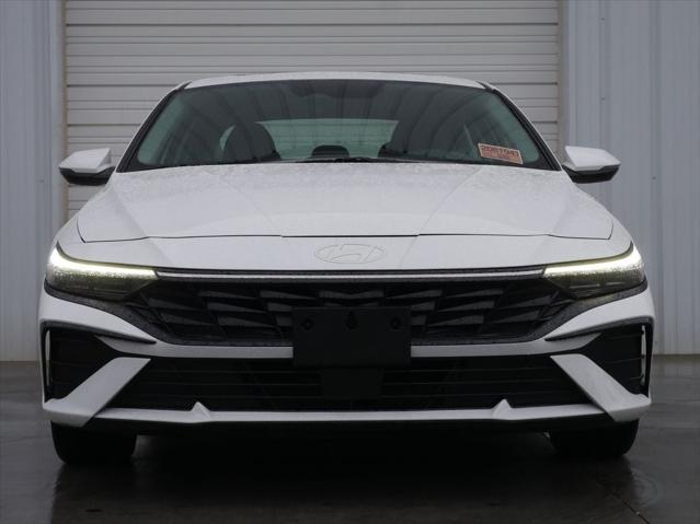 2025 Hyundai Elantra Hybrid Limited