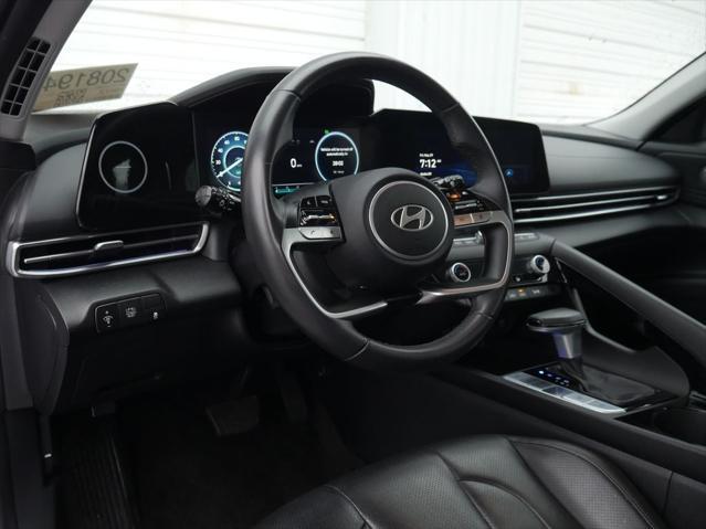 2025 Hyundai Elantra Hybrid Limited