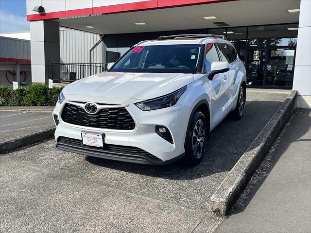 2022 Toyota Highlander XLE