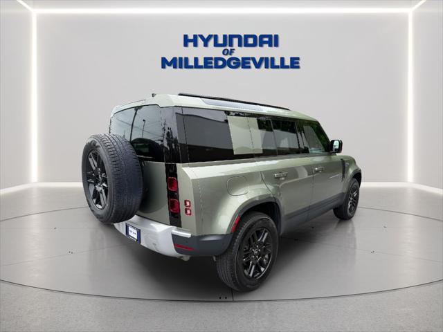 2025 Land Rover Defender 110 P300