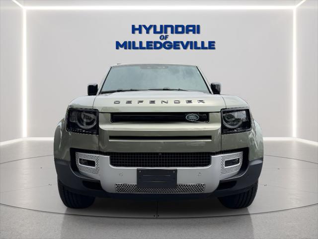 2025 Land Rover Defender 110 P300