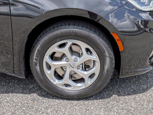 2021 Chrysler Pacifica Limited AWD