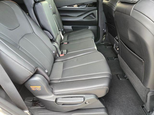 2024 INFINITI QX60 PURE