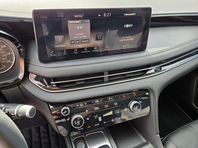 2024 INFINITI QX60 PURE