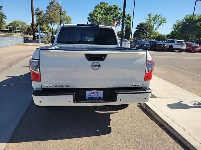 2024 Nissan Titan Crew Cab SV 4x2