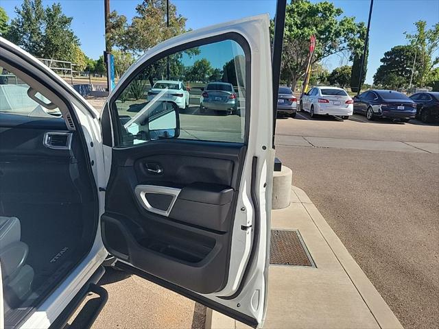 2024 Nissan Titan Crew Cab SV 4x2